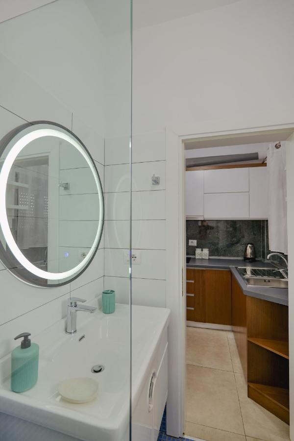 Violeta Apartments Ksamil Ngoại thất bức ảnh